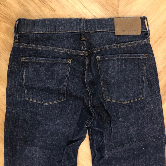 Mott and Bow Men's Jeans - Picture 3 of 3